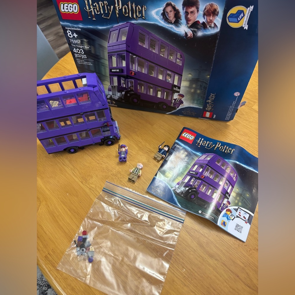 Harry Potter Lego retired set 75957- The Knight Bus